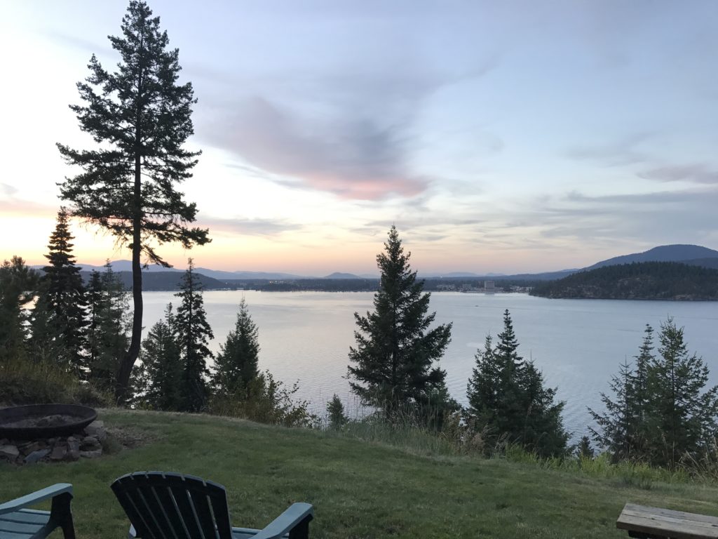 Coeur d' Alene Lake Photo